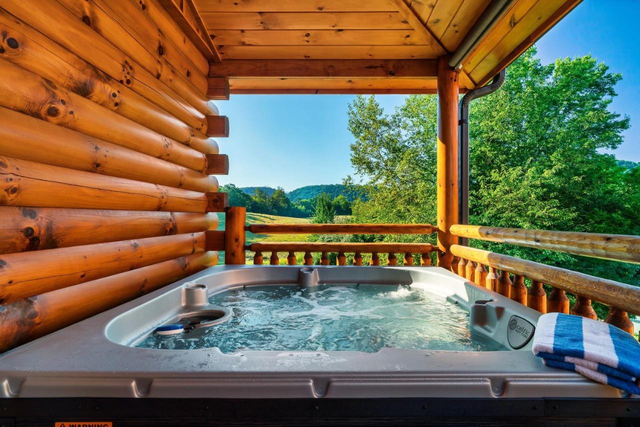 The Heritage Pigeon Forge Exterior photo